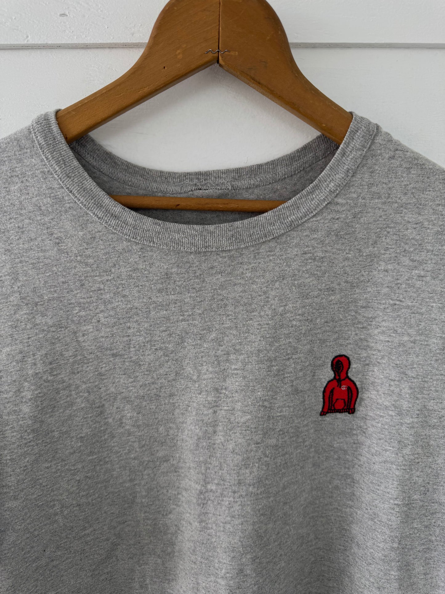 Champion w/ Embroidered Hoodie Short Sleeve Tee