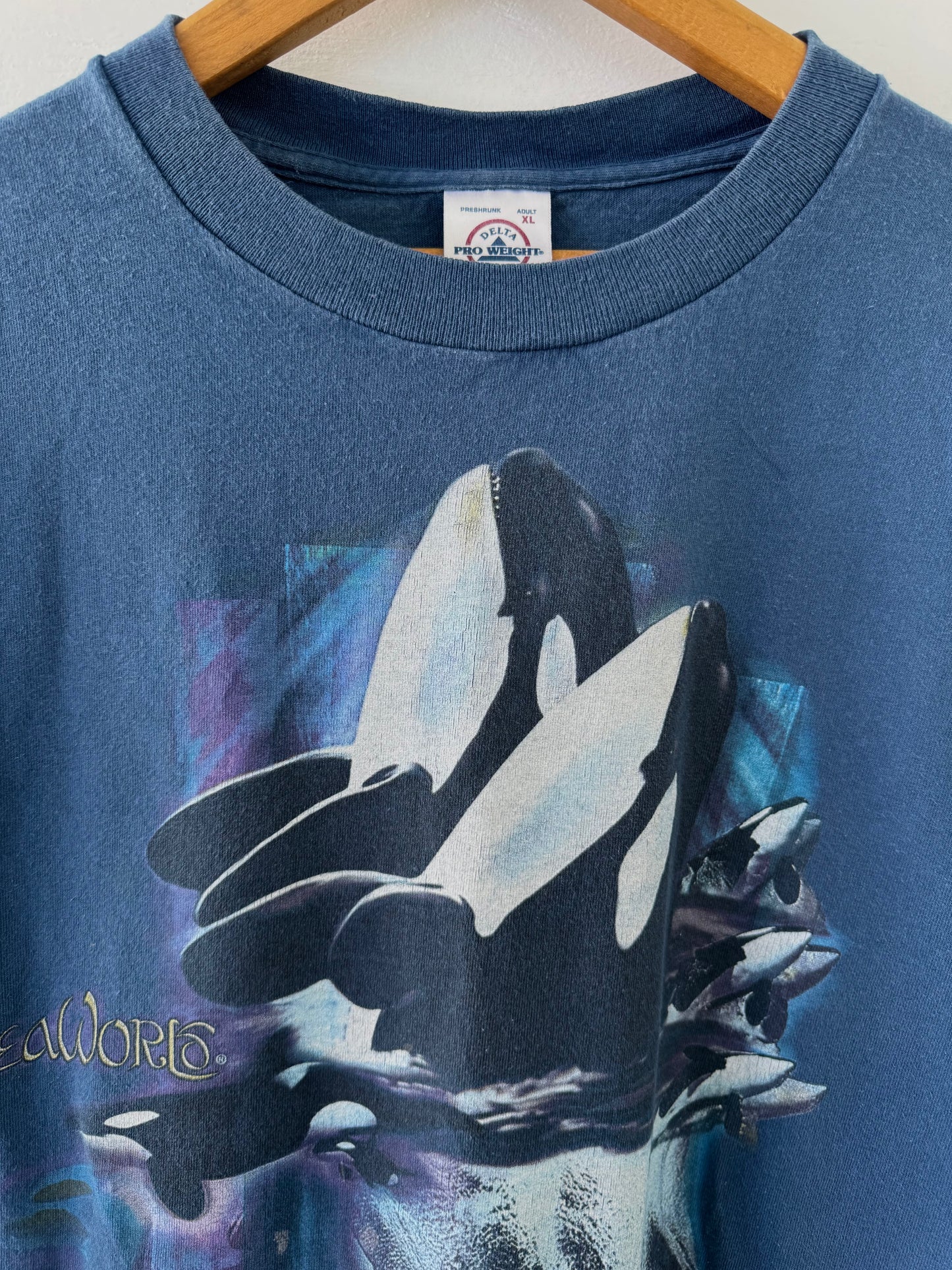 Vintage Sea World Orca T-Shirt